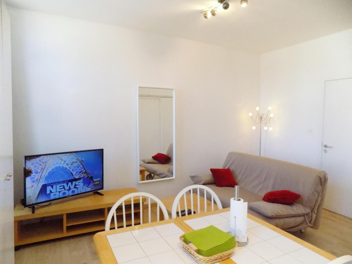 La Lodelinsartoise - Meuble De Vacances 3 Cles Charleroi Kültér fotó