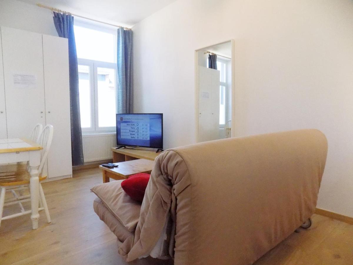 La Lodelinsartoise - Meuble De Vacances 3 Cles Charleroi Kültér fotó
